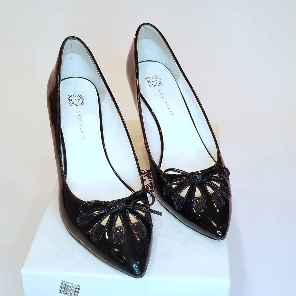 Anne Klein AKYasmeen - Black Patent Leather Pumps - Sz 8M